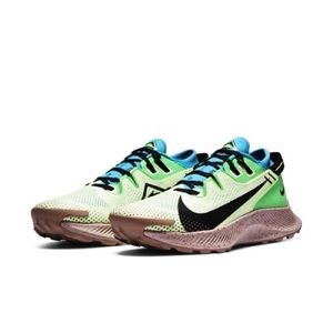 Best 25+ Deals for Mens Nike Trail Shoes | Poshmark